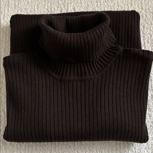 The Limited Ribbed Dark Brown Turtleneck Sweater- 100% Cotton - Picture 3 of 15
